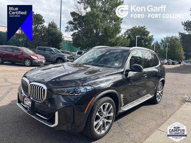 Used 2025 BMW X5 xDrive50e AWD/4WD image 1