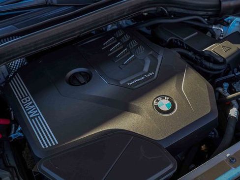 Used 2023 BMW X4 xDrive30i w/ M Sport Package image 28