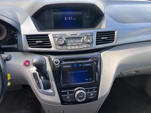 Used 2015 Honda Odyssey EX-L image 29