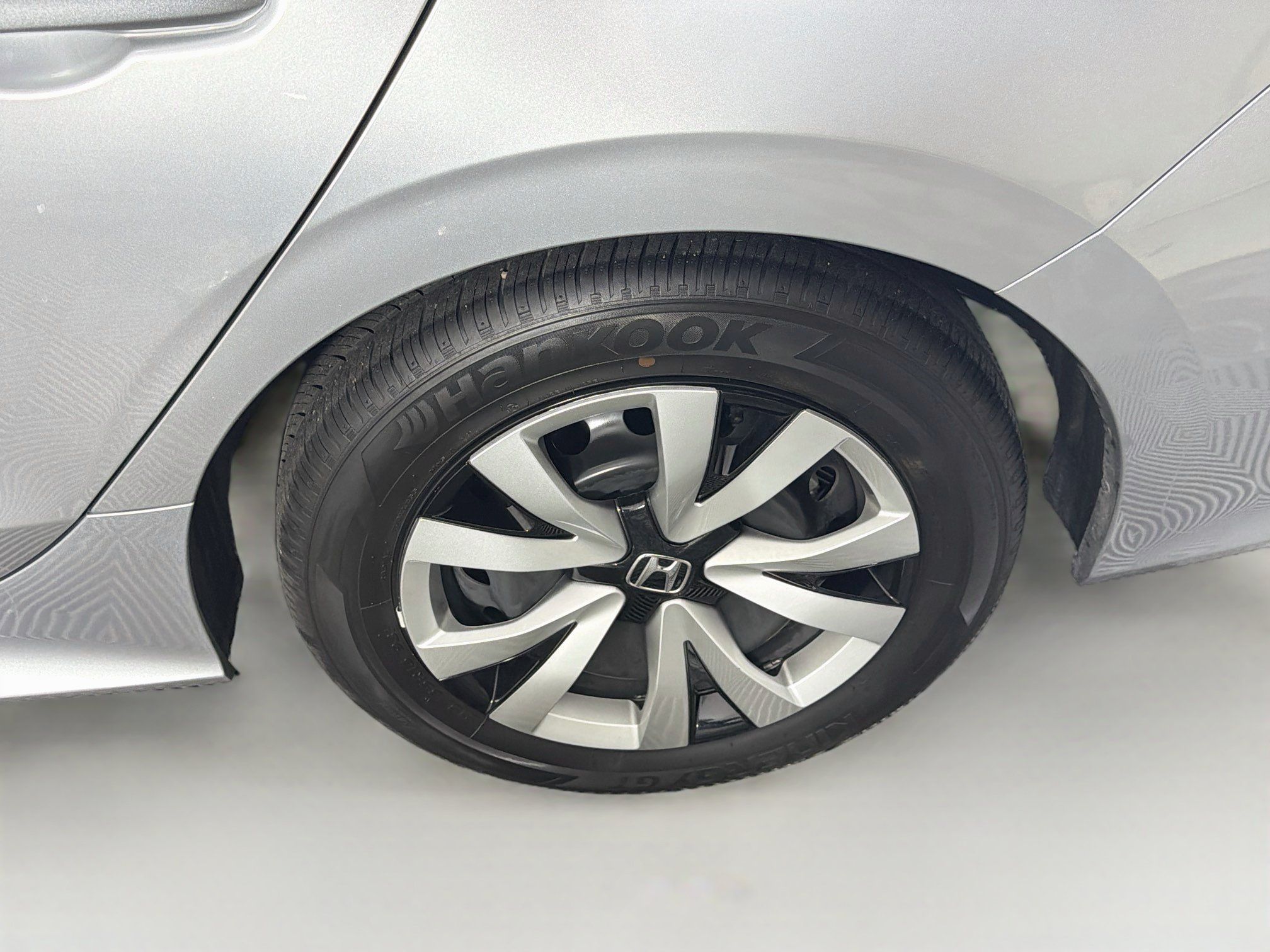 Used 2025 Honda Civic LX image 11