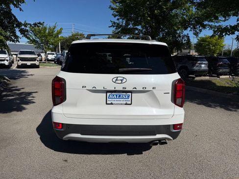 Used 2021 Hyundai Palisade SEL w/ Premium Package AWD/4WD image 4