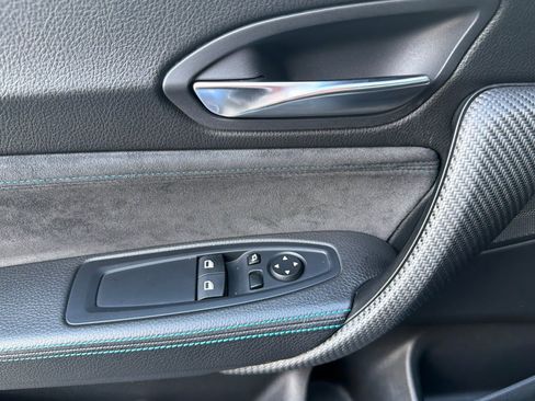 Used 2017 BMW M2 image 12