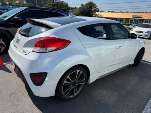 Used 2017 Hyundai Veloster Turbo FWD image 6
