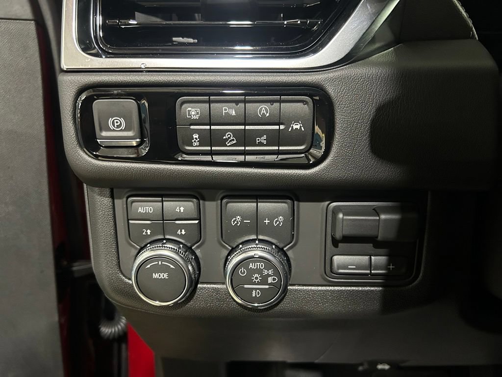 New 2026 GMC Yukon Denali w/ Advanced Technology Package AWD/4WD image 25
