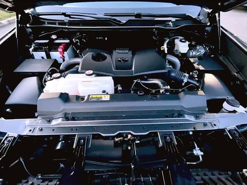 Used 2023 Toyota Tundra SR5 image 31