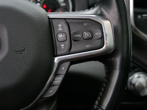 Certified 2022 RAM 1500 Laramie image 42