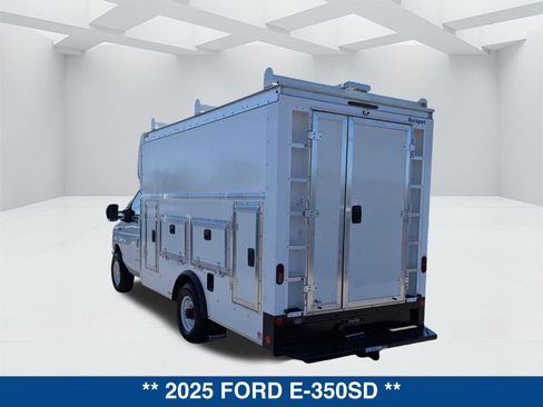 New 2025 Ford E-350 and Econoline 350 Super Duty w/ Power Equipment Group image 7