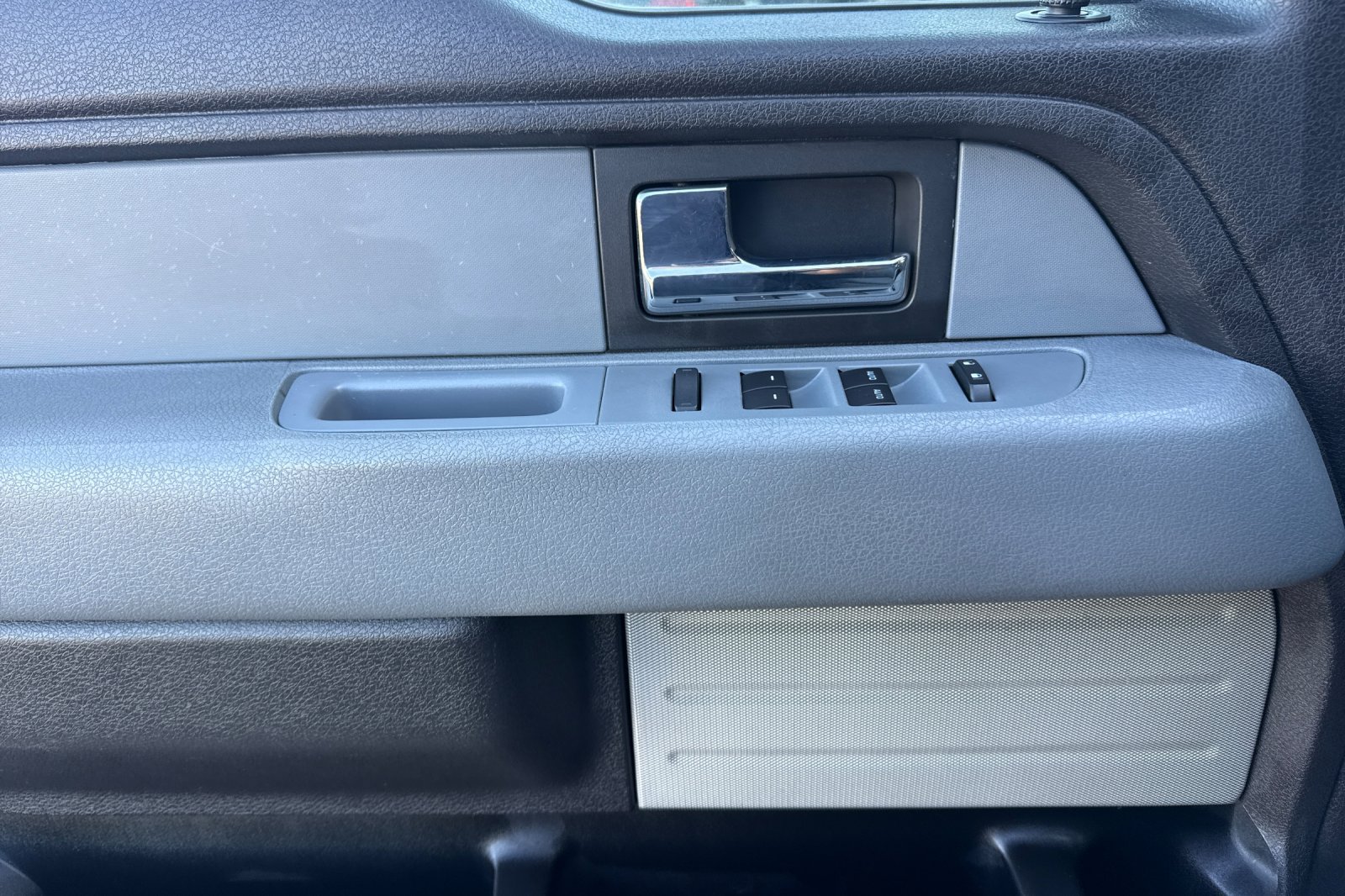 Used 2012 Ford F150 XLT w/ XLT Convenience Pkg RWD image 13