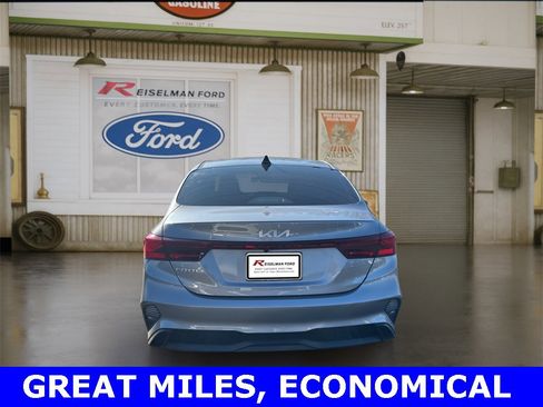 Used 2024 Kia Forte LXS image 25
