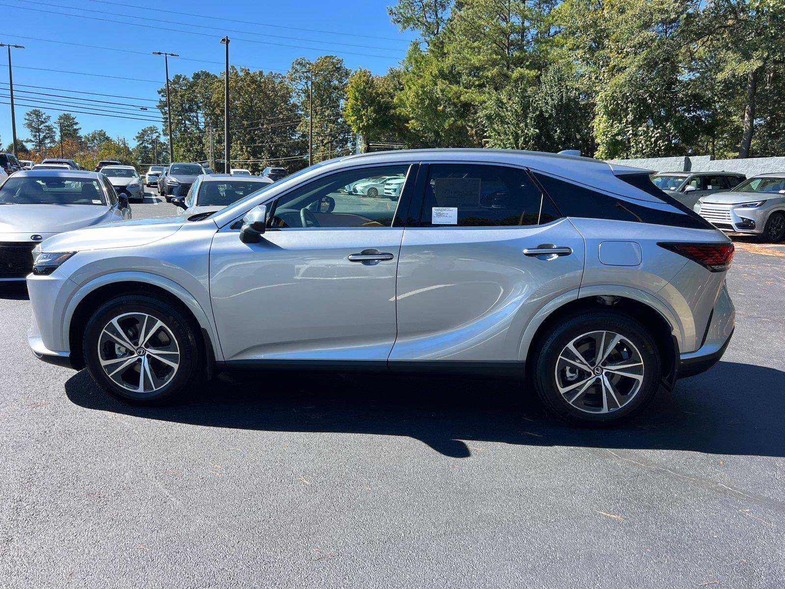 New 2026 Lexus RX 350 FWD image 8
