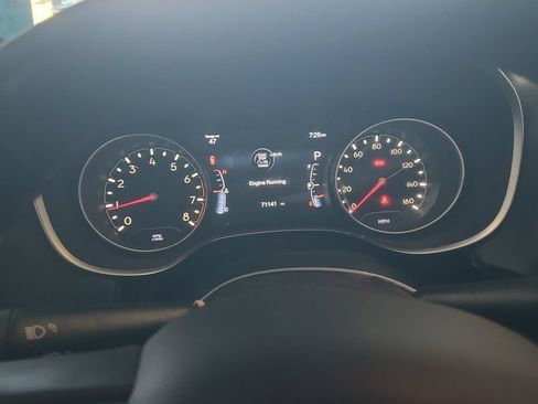 Used 2018 Jeep Compass Latitude w/ Popular Equipment Group AWD/4WD image 10