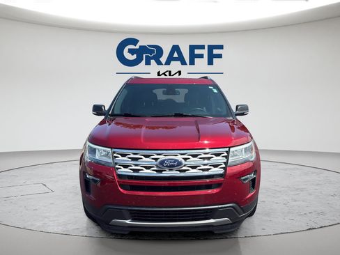 Used 2019 Ford Explorer XLT w/ Equipment Group 202A AWD/4WD image 14