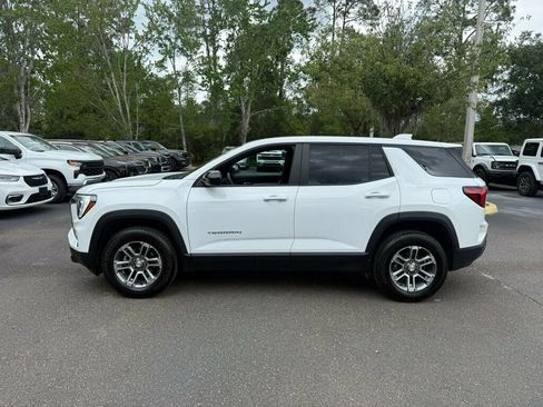 Used 2026 GMC Terrain Elevation FWD image 2