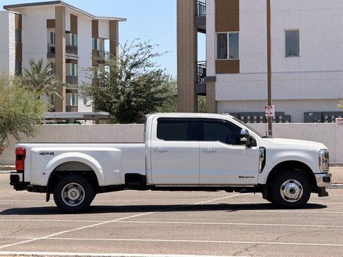 Used 2024 Ford F350 King Ranch AWD/4WD image 2