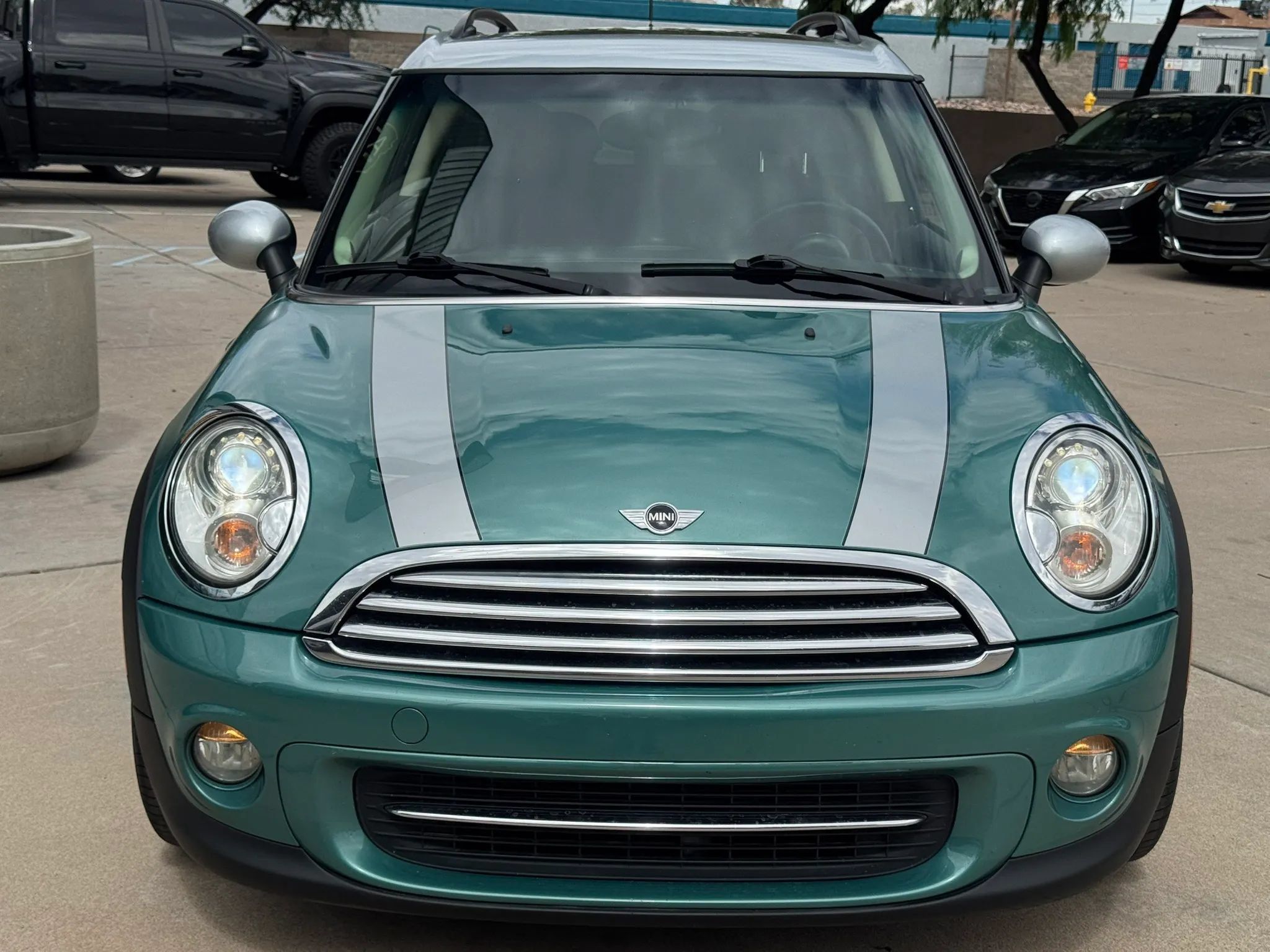 Used 2012 MINI Cooper Clubman FWD image 3