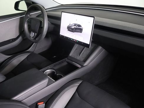 Used 2024 Tesla Model 3 Long Range RWD image 32