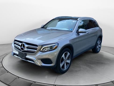Certified 2019 Mercedes-Benz GLC 300 4MATIC image 3
