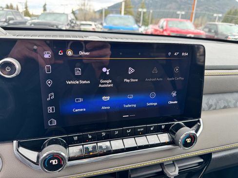 Used 2024 Chevrolet Colorado ZR2 w/ ZR2 Convenience Package III image 28