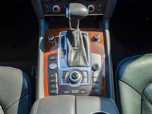 Used 2015 Audi Q7 3.0T Premium Plus w/ Premium Plus Package image 52