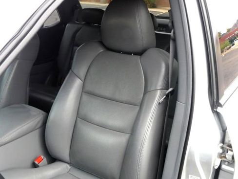 Used 2006 Acura MDX Touring image 32