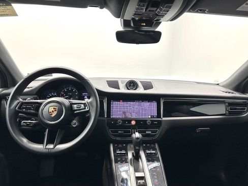 Used 2026 Porsche Macan Turbo AWD/4WD image 27