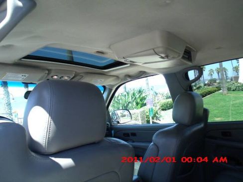 Used 2005 Chevrolet Avalanche Z71 w/ Sun And Sound Package image 14