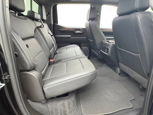 Used 2024 GMC Sierra 1500 Denali w/ Denali Reserve Package AWD/4WD image 37