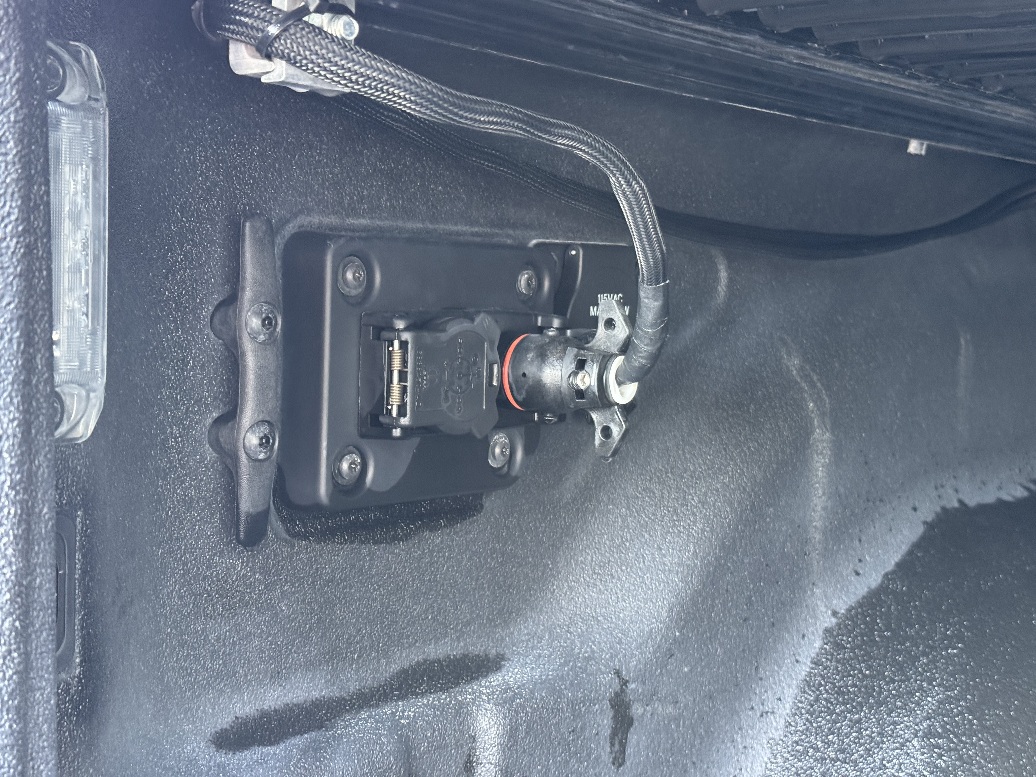 Used 2022 RAM 2500 Laramie AWD/4WD image 40