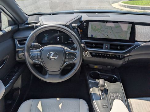 Used 2025 Lexus UX 300h AWD w/ Accessory Package (Z1) image 17