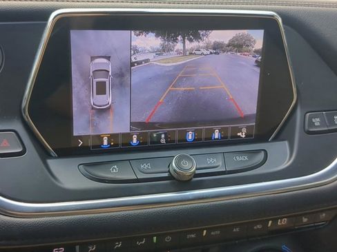 Used 2020 Chevrolet Blazer Premier w/ Driver Confidence II Package image 19