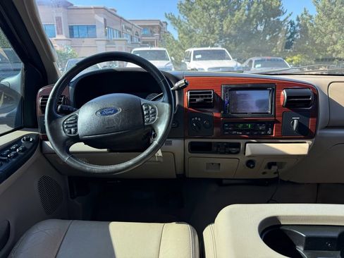 Used 2006 Ford F350 Lariat AWD/4WD image 24