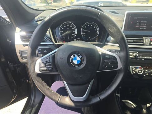 Used 2022 BMW X1 sDrive28i w/ Premium Package 2 FWD image 4