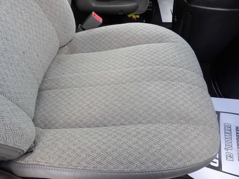 Used 2025 Chevrolet Express 3500 LS RWD image 44