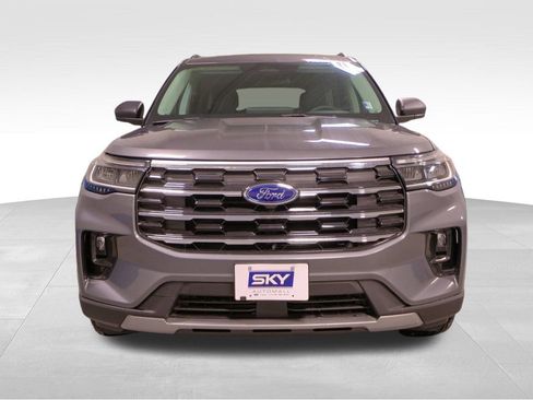 New 2026 Ford Explorer Active image 13
