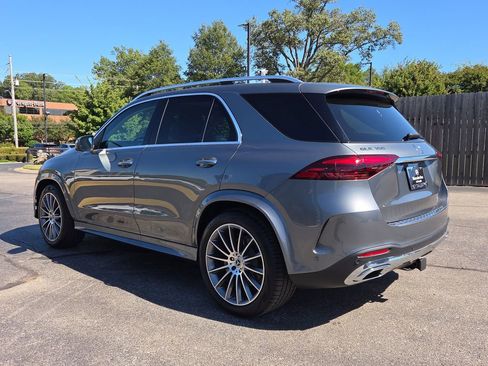 Used 2025 Mercedes-Benz GLE 350 4MATIC image 3