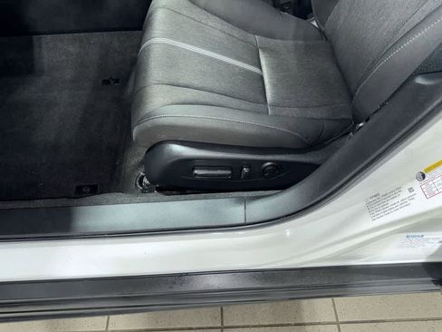 Used 2023 Honda Accord Sport image 23