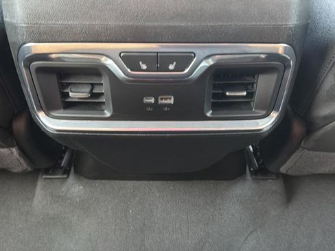 Used 2024 Chevrolet Silverado 1500 LTZ AWD/4WD image 21