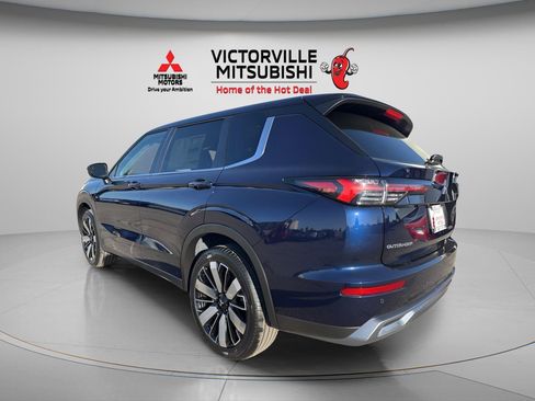 New 2026 Mitsubishi Outlander SE FWD image 7