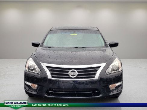Used 2014 Nissan Altima 2.5 S image 2