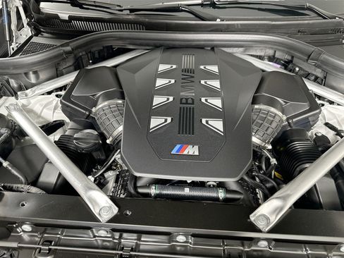 New 2026 BMW X5 M60i image 31