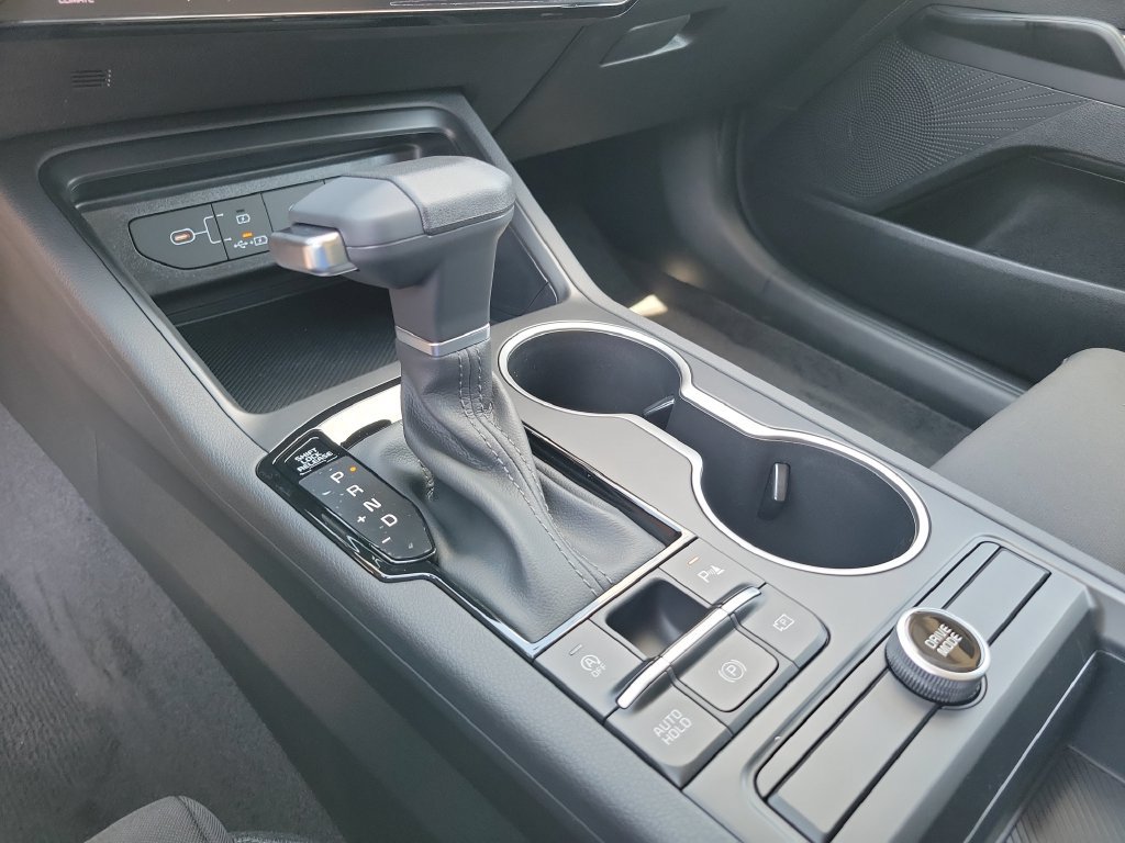 New 2026 Kia K5 LXS FWD image 22