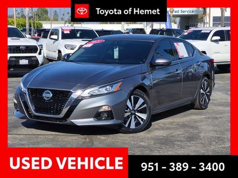 Used 2021 Nissan Altima 2.5 SL FWD image 1
