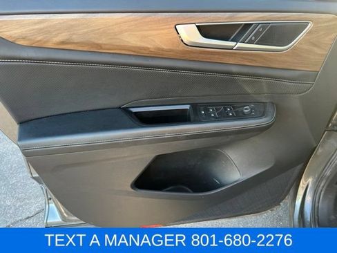 Used 2024 Volkswagen Atlas SE AWD/4WD image 11