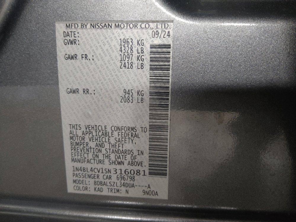 Used 2025 Nissan Altima 2.5 SR FWD image 33