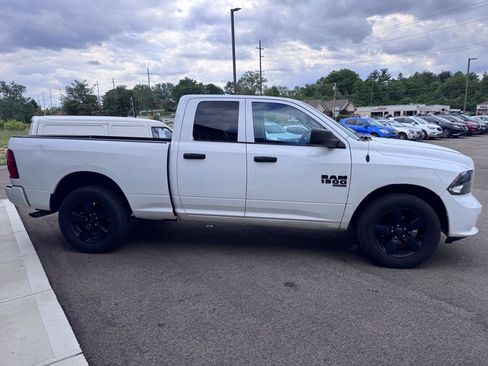 Used 2019 RAM 1500 Express w/ Express Value Package AWD/4WD image 5