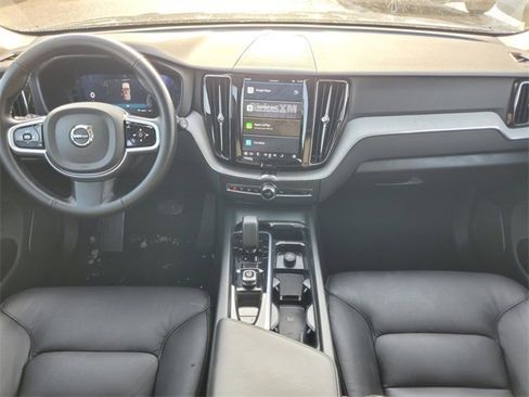 Certified 2025 Volvo XC60 B5 Plus image 30