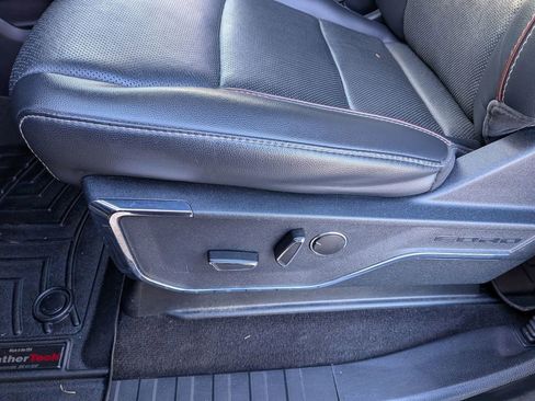 Used 2021 Ford F150 Lariat image 13