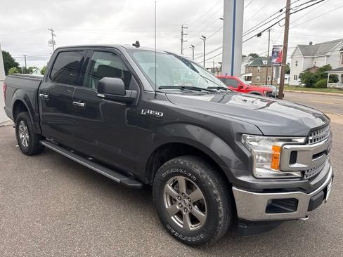 Used 2019 Ford F150 XLT w/ Equipment Group 302A Luxury AWD/4WD image 4