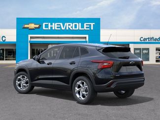 New 2026 Chevrolet Trax LS w/ LS Convenience Package FWD video 3