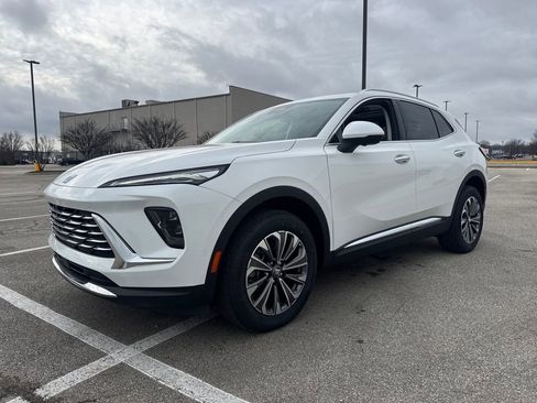 New 2026 Buick Envision Preferred AWD/4WD image 2